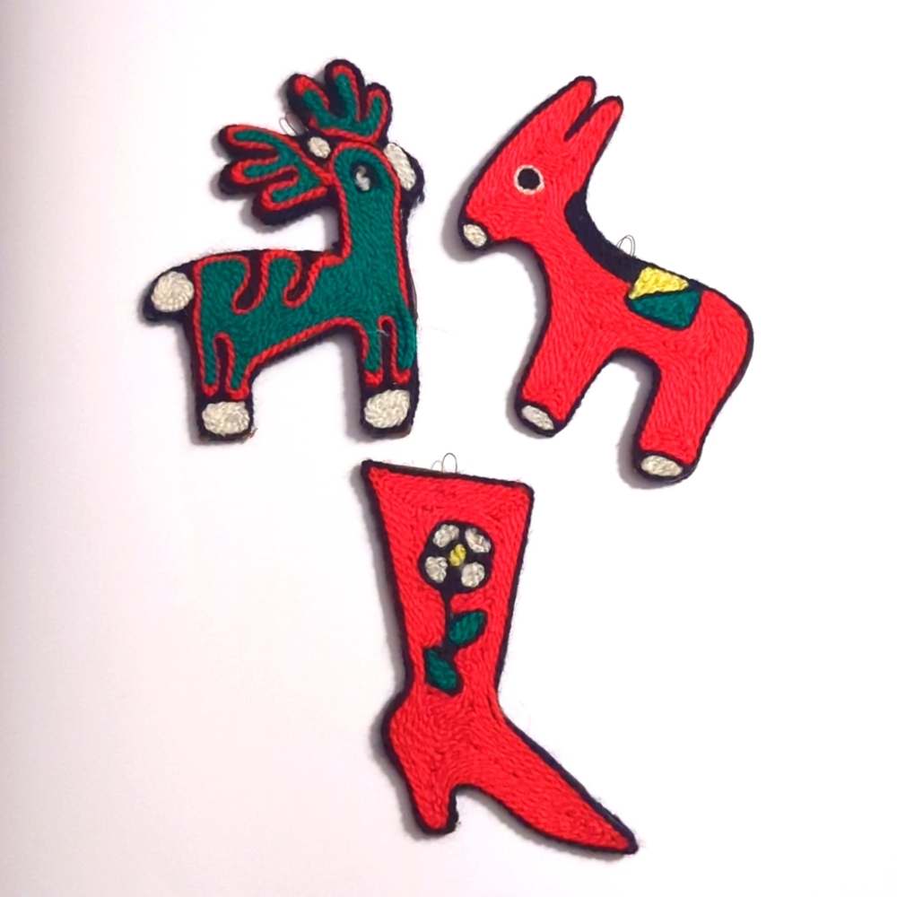 Vintage Folk Art Yarn Ornaments - Lot of 3